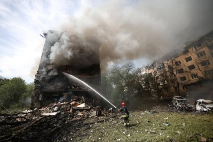 Trump: “Kiev ha dato a Putin un motivo per bombardare”