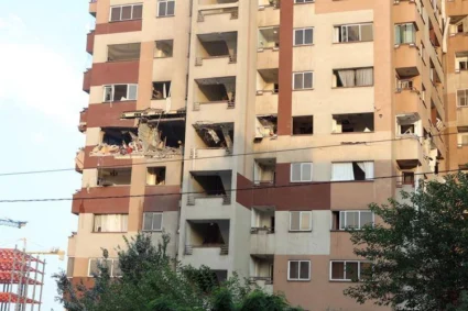 Israele attacca l’Iran, colpiti siti nucleari e vertici militari